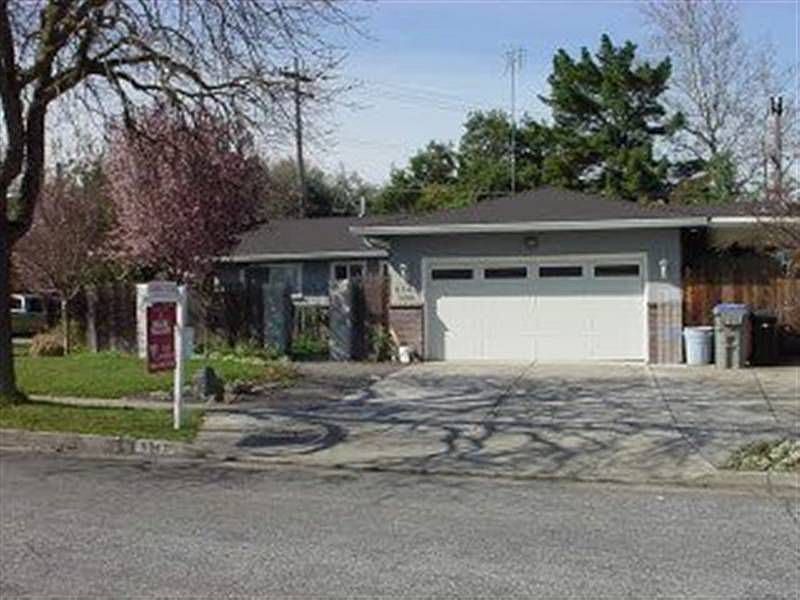 1st image of 6343 Cloverhill Dr