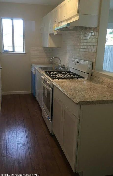 1st image of 79C Carr Ave