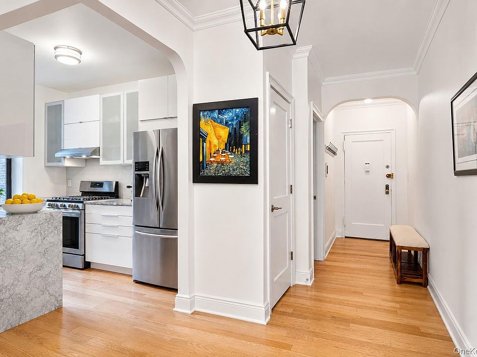 1st image of 21 Barstow Road #2K