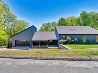 5848 N Park Rd, Hixson, TN 37343