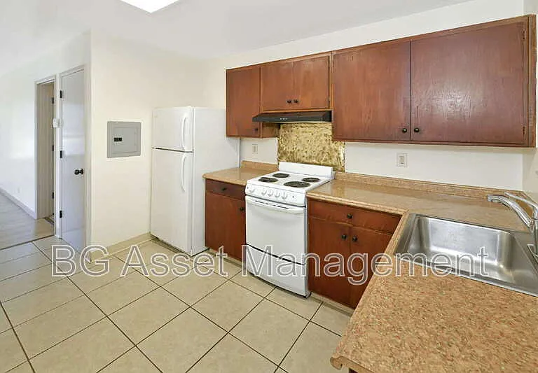 8049 Greenridge Dr #26 — Photo 1