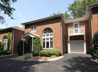 4916 Main St APT 4, Lisle, IL 60532