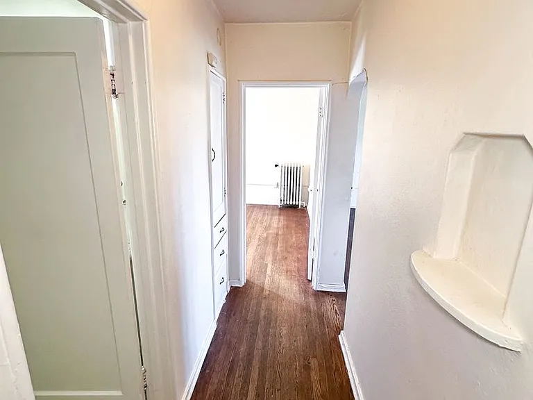 4515 Burke Ave N — Photo 9