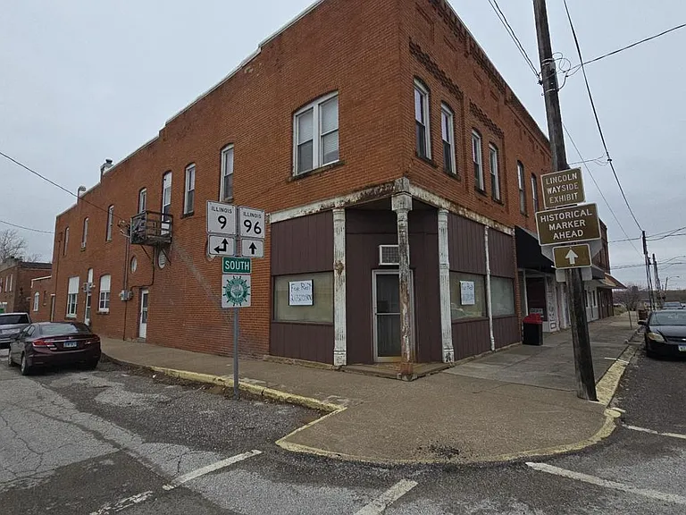 297 Oak St #D — Photo 10