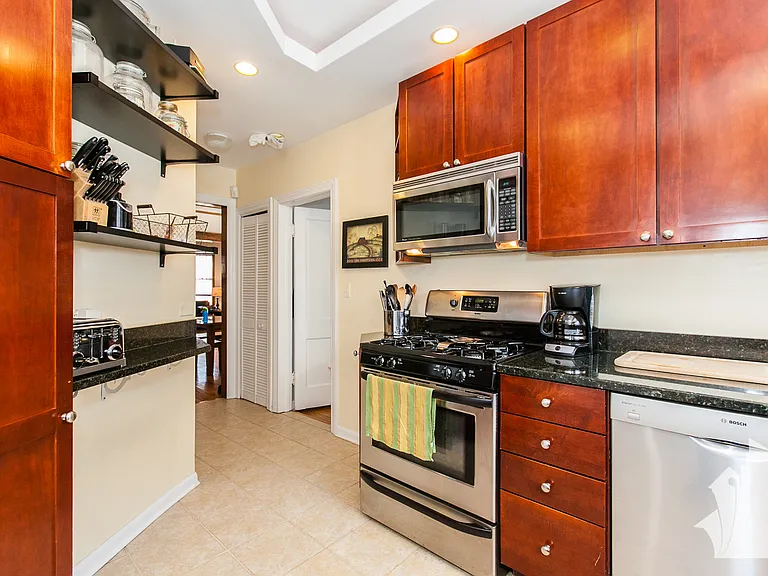 4332 N Dayton St #3 — Photo 6