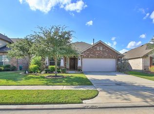 18619 Weeping Spring Dr, Cypress, TX 77429