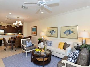 8254 Miramar Way, Lakewood Ranch, FL 34202
