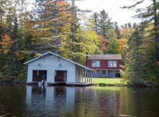 49 Boot Bay Ln, Paul Smiths, NY 12970