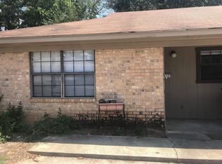 713 Navajo Trl, Marshall, TX 75672