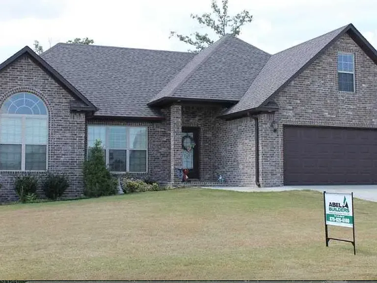3133 Sistine Chapel Cir — Photo 1
