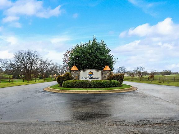 5th image of 7054 Lake Vista Dr