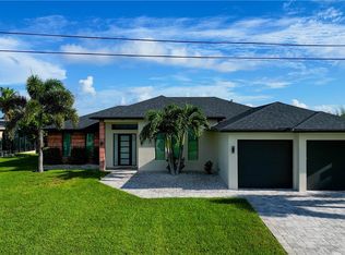 1819 SW 29th Terrace Cpe, Coral, FL 33914