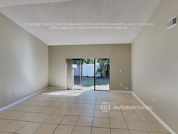 5th image of 670 Thornridge Ave