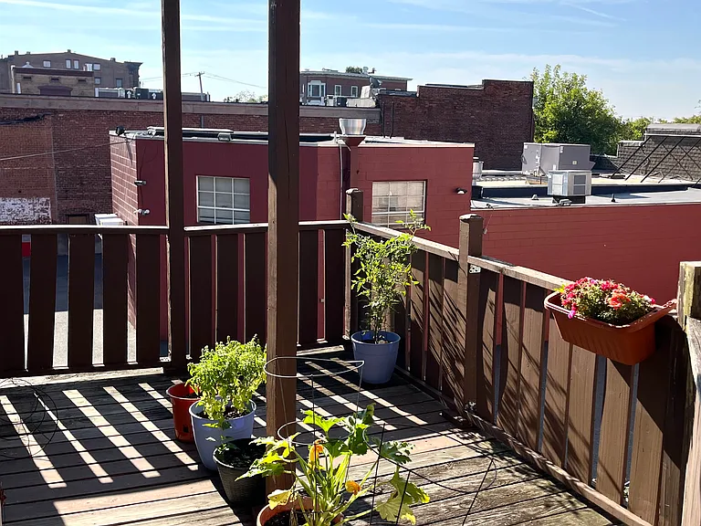 102 Willett St #4 — Photo 14