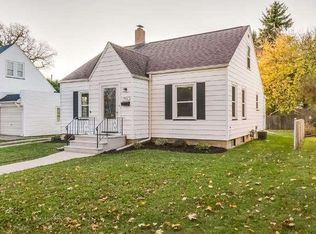 5712 36th Ave, Kenosha, WI 53144