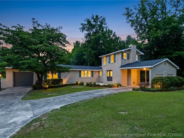 956 Middle Rd, Fayetteville, NC 28312
