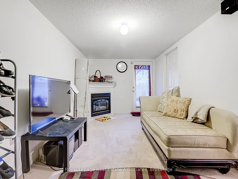 6603 Jazzy Mews — Photo 9