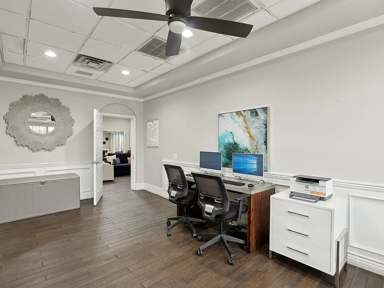 Valley View Senior Apartments — Photo 12