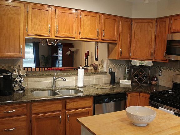 3rd image of 6570 Kelsey Point Cir