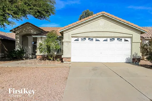 2290 E Nunneley Ct Photo 1
