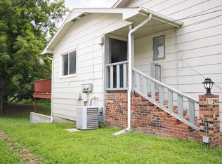 2943 N Cromwell Dr, Wichita, KS 67204