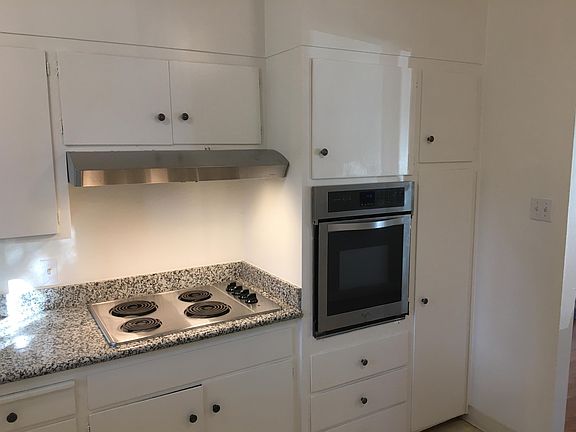 5th image of 1156 W Hamilton Ave #2