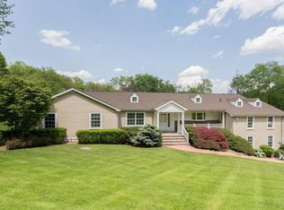 40 Cherry Hill Rd, Greenwich, CT 06831