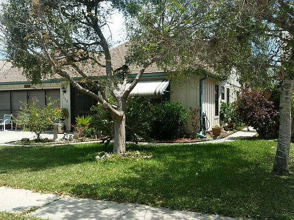 3rd image of 758 Pine Shores Cir