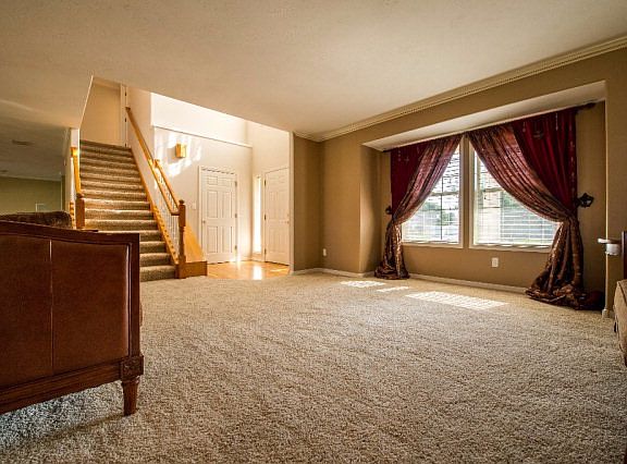 5th image of 3840 Nathan Dr