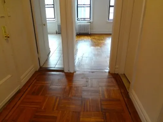 Rented by City Heights Realty | media 27