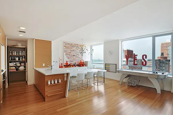 Rented by Corcoran | media 2