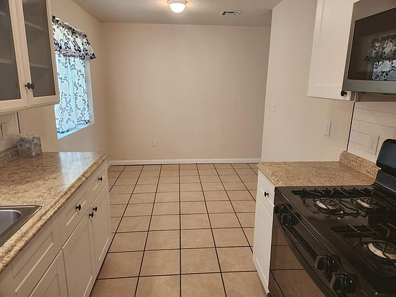 5th image of 1445 N Norman Ave