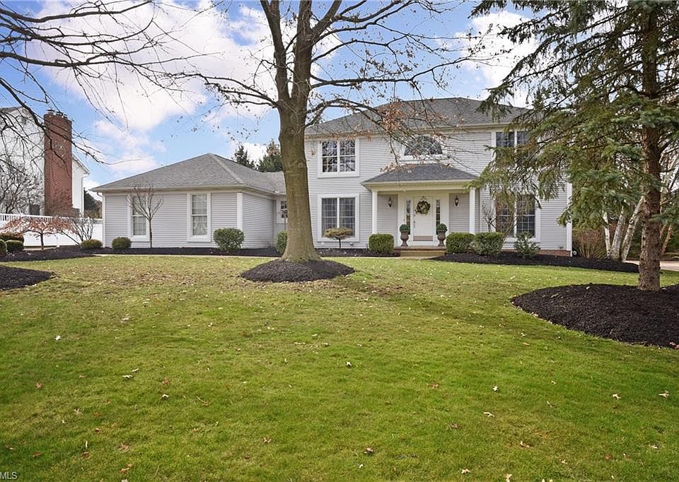1st image of 6776 Harbor Dr NW