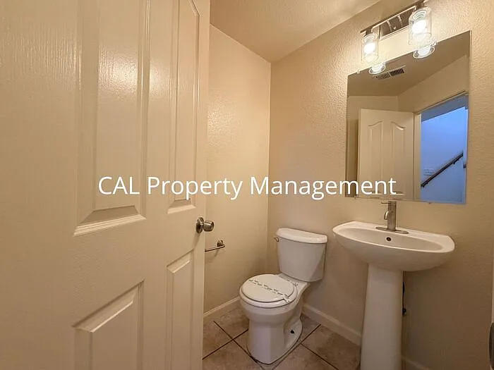 1159 Cobblestone St — Photo 11