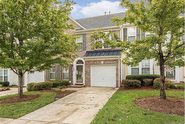 1st image of 6008 Queens Walk Ct