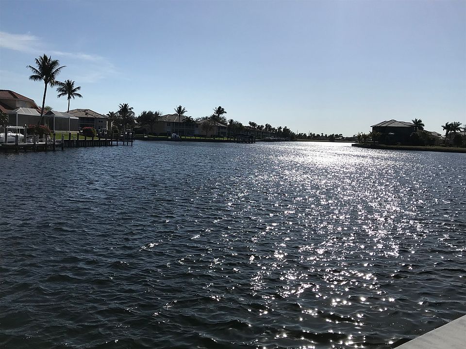 Beautiful bay frontage SE
