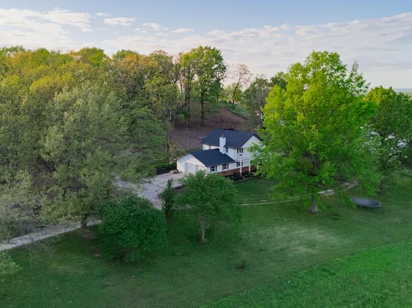 4681 S 138th Road, Bolivar, MO 65613
