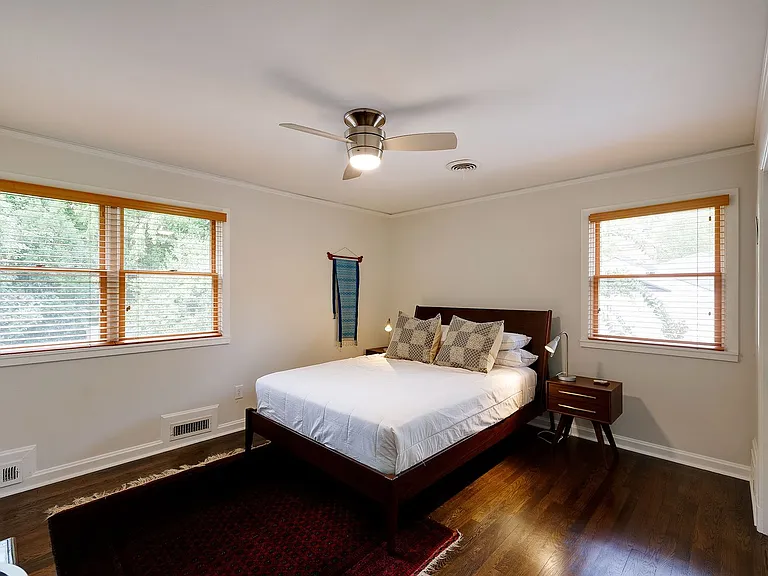 9420 Holland Ave — Photo 42