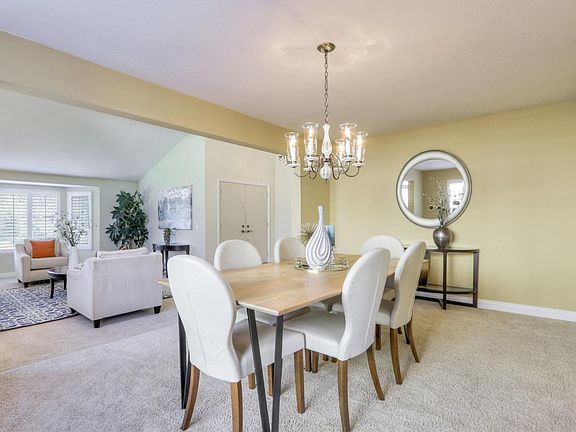 5th image of 20695 Acadia Ct