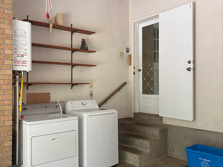 108 Clarkson St — Photo 12