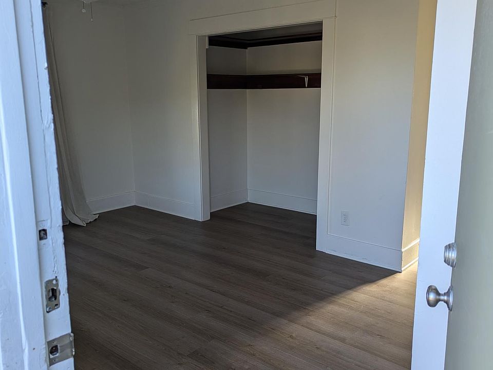 Entry into living room