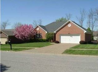 3518 Westwood Farms Dr, Louisville, KY 40220