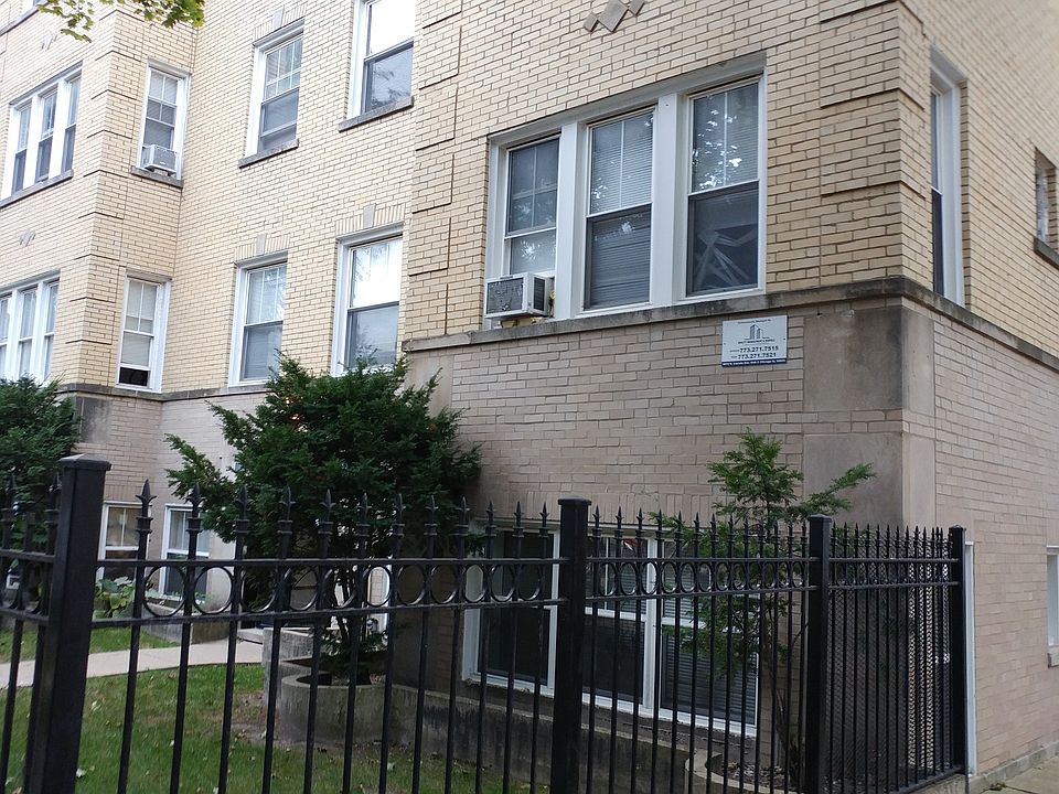 1st image of 6460 N Claremont Ave APT 2N
