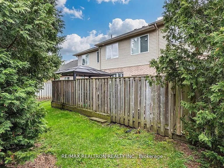 81 Valridge Dr #35 — Photo 32