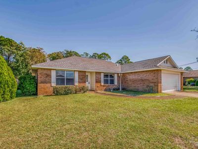 1914 Coral Island Rd, Pensacola, FL, 32506