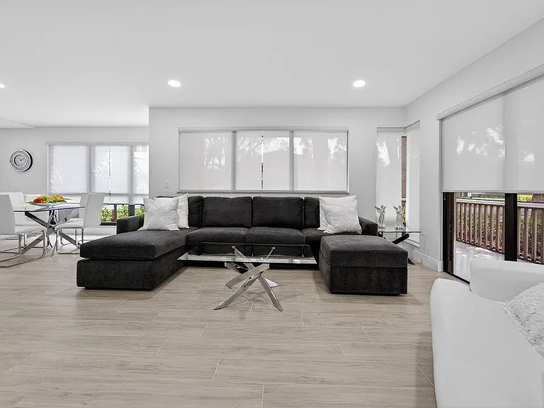 505 Brackenwood Pl — Photo 7