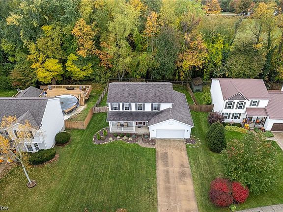 4th image of 707 Woodcrest Dr