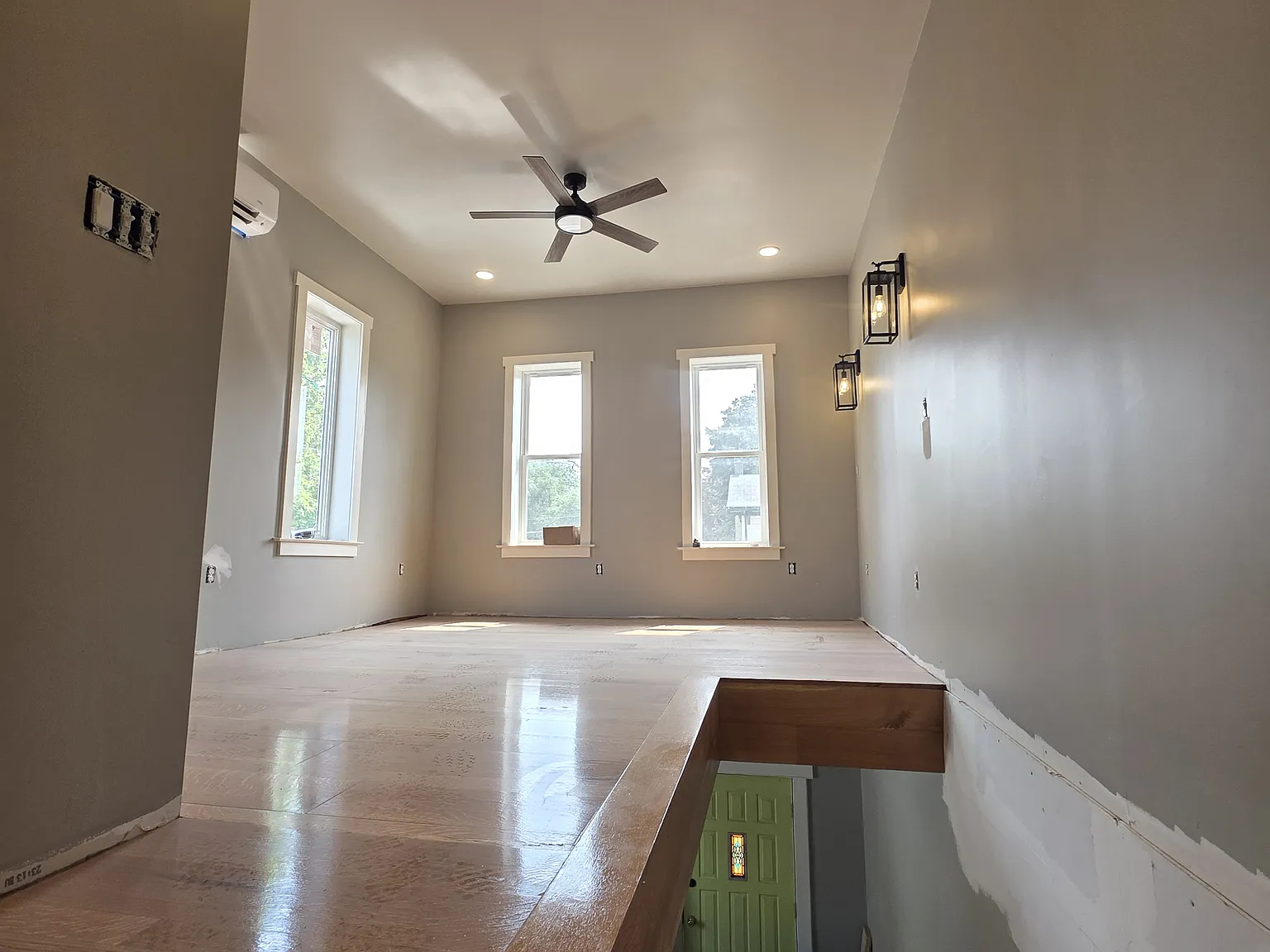 1 bed, 810 sqft, $1,590 — Photo 3