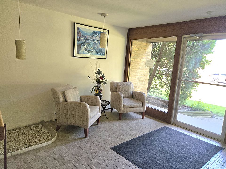Welcoming Lobby