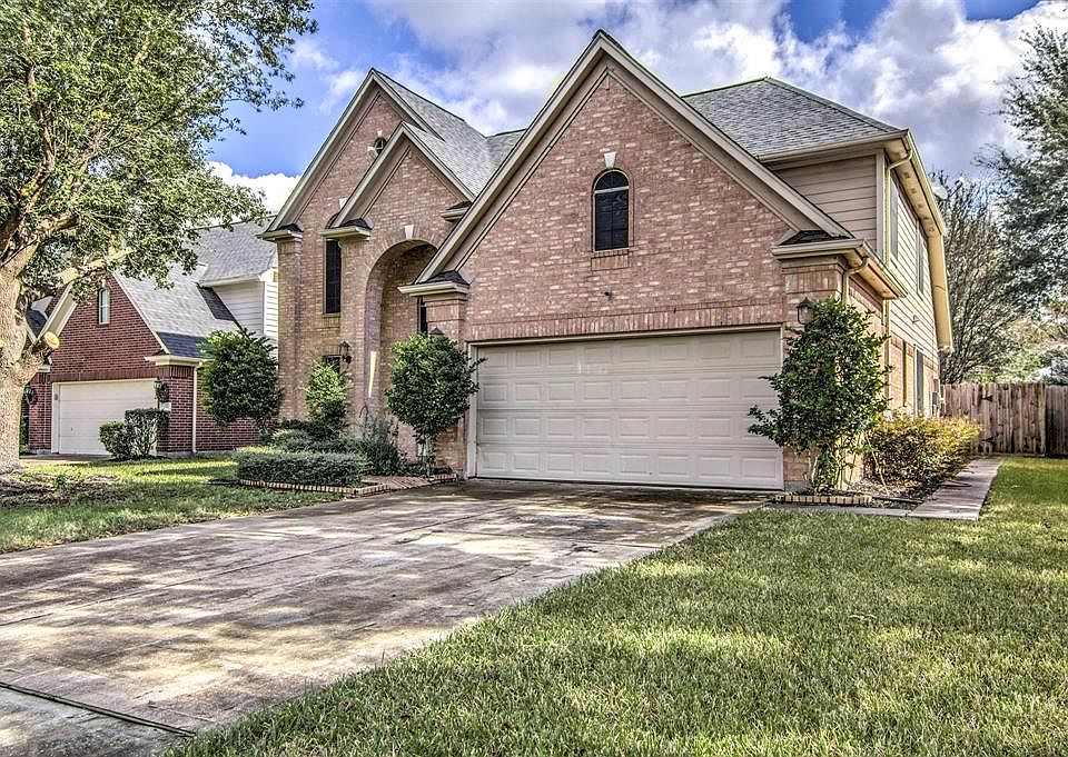 1st image of 12414 Wright Oaks Dr